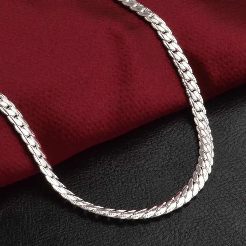 Glevato | Silver Lucky Necklace – 925 Sterling Silver Necklace for Timeless Elegance