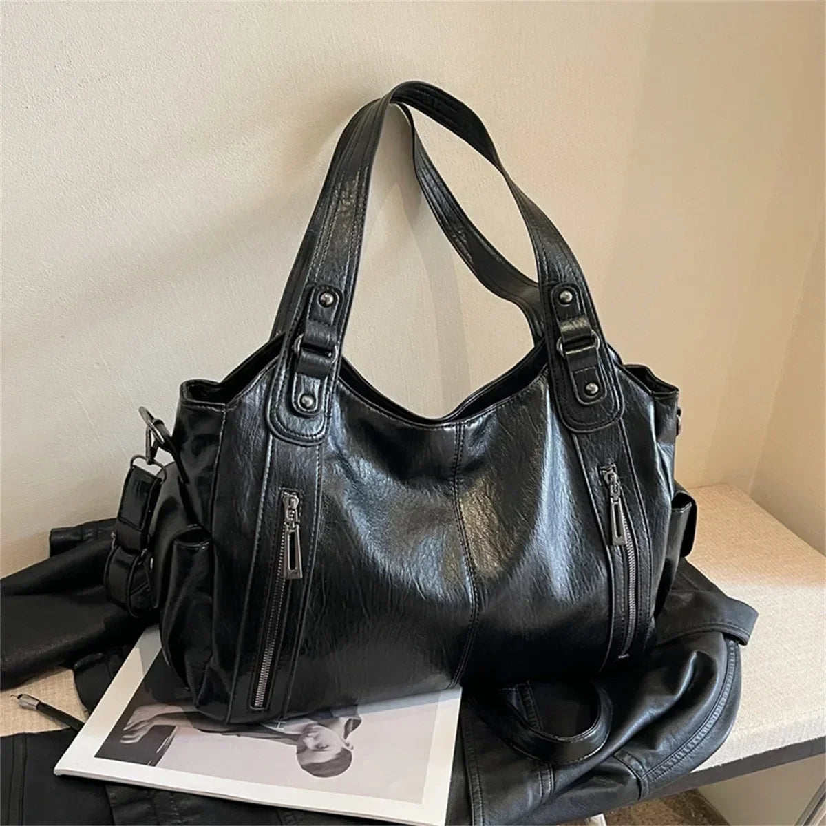 Aliona - School Bag with Shoulder Strap and Zip