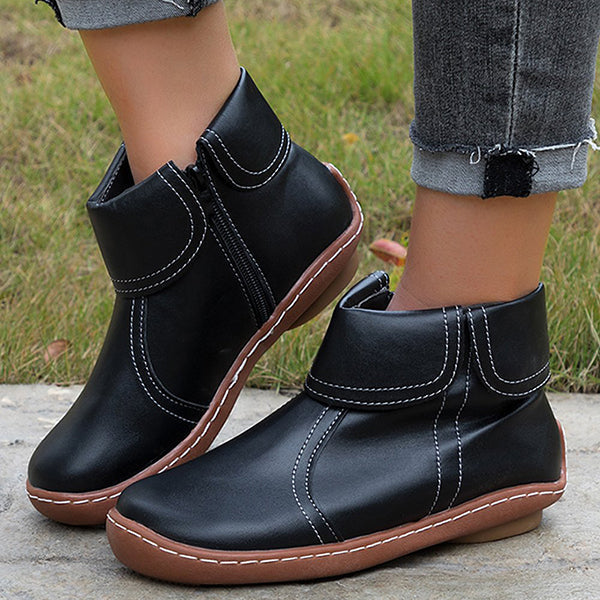 Botki damskie w stylu vintage z kontrastowymi przeszyciami