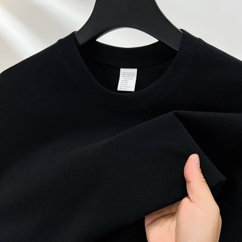 Cassian - Lightweight Short Sleeve Round Neck T-shirt