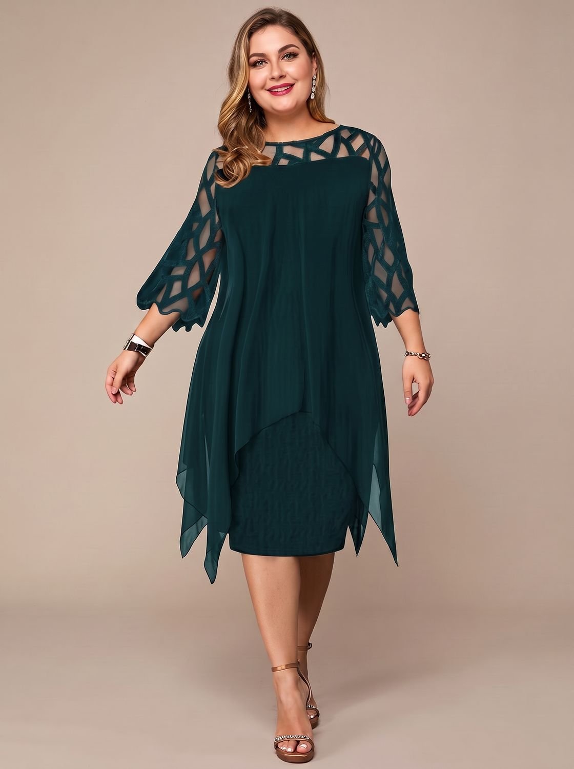 Damska sukienka midi plus size z koronkowym karczkiem i szyfonową narzutką
