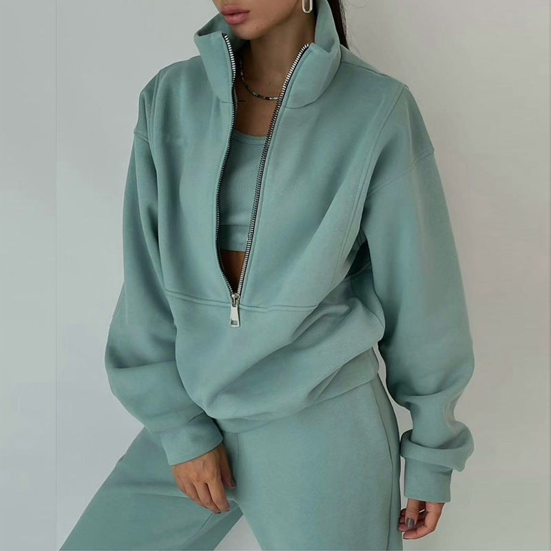 Damski dres z krótką bluzą rozpinaną pod szyją i spodniami dresowymi, ze stójką, o kroju oversize, z miękkiej dzianiny French terry