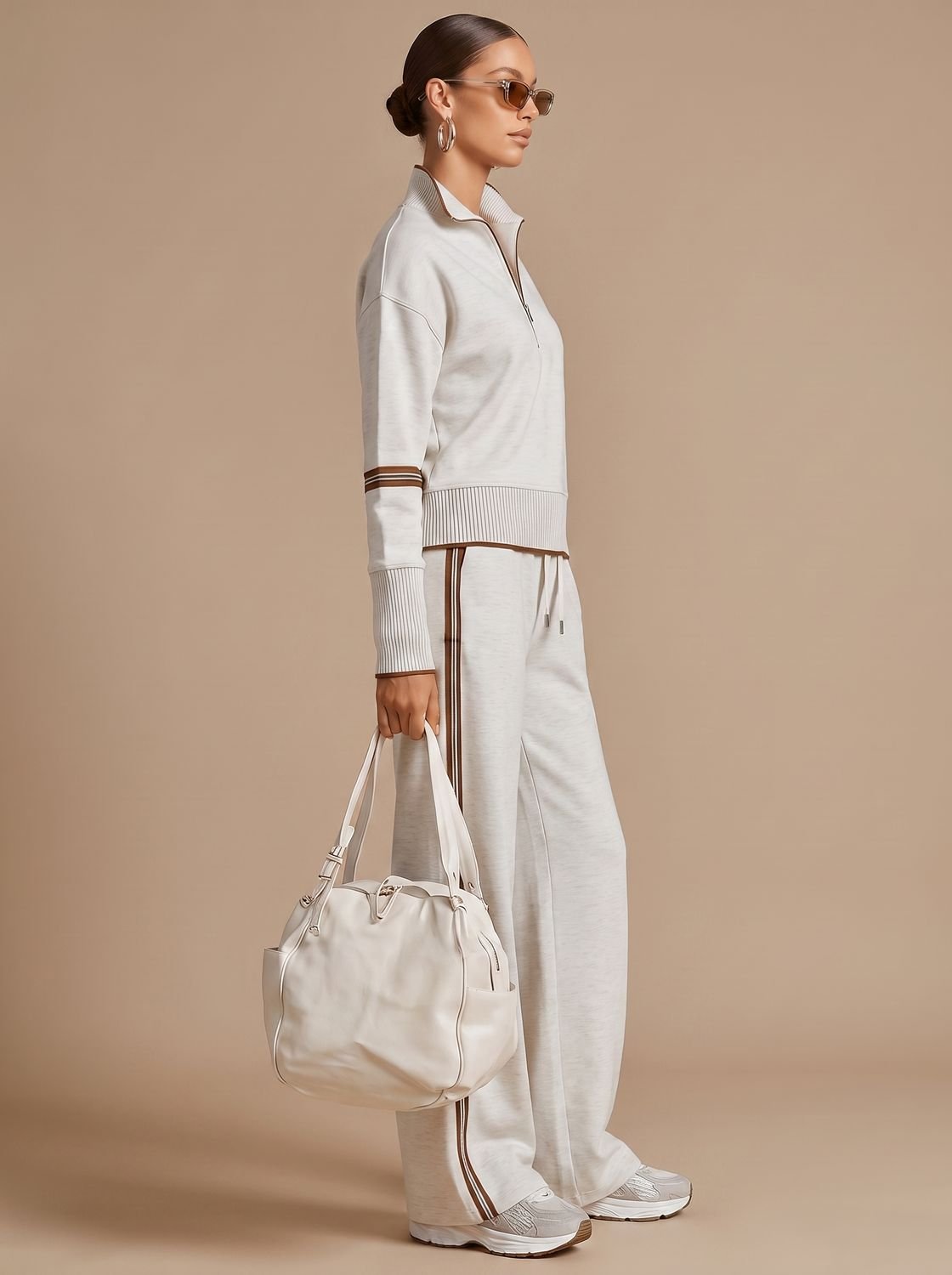 Damski dwuczęściowy komplet loungewear z bluzą na krótki zamek i spodniami z szerokimi nogawkami