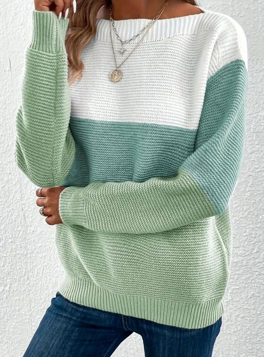 Damski luźny sweter kaszmirowy z golfem color block