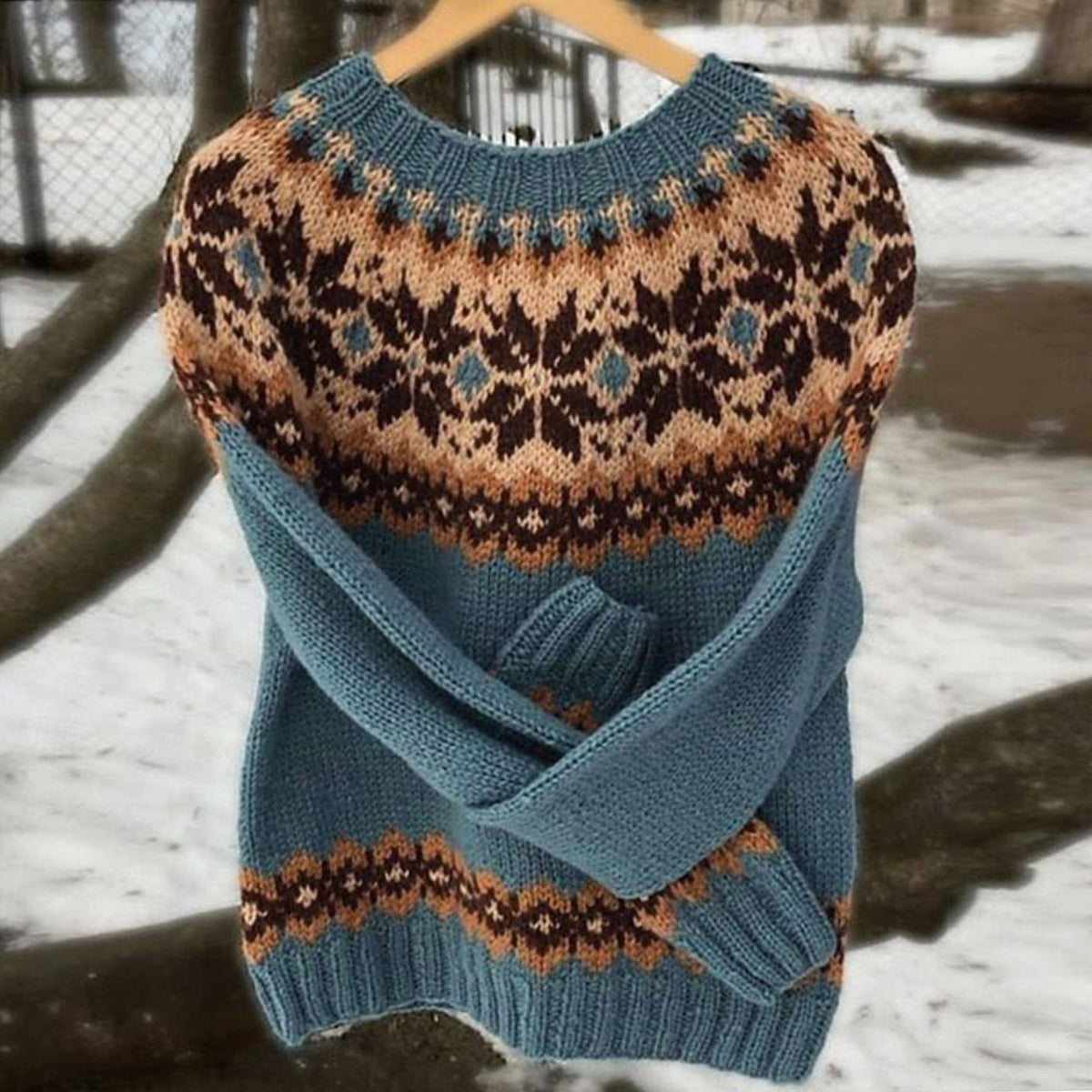 Damski sweter dzianinowy z okrągłym dekoltem w aztecki wzór