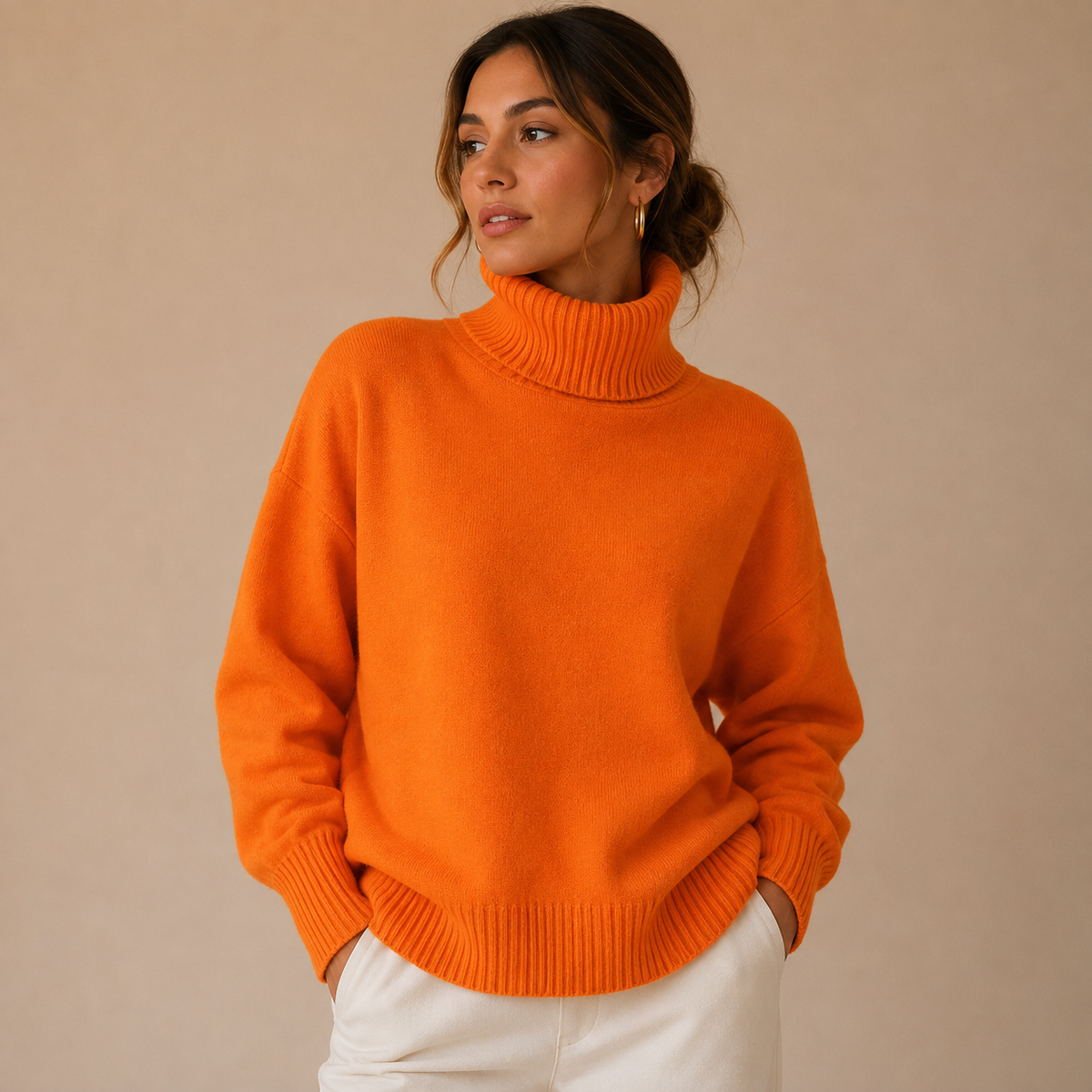 Damski sweter oversize z golfem