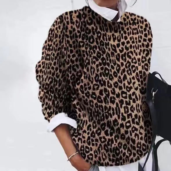 Damski sweter w panterkę – modny sweter casualowy w zwierzęcy wzór