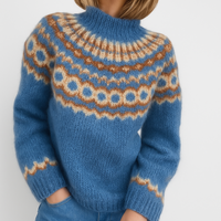 Damski sweter z golfem z okrągłym karczkiem we wzór Fair Isle