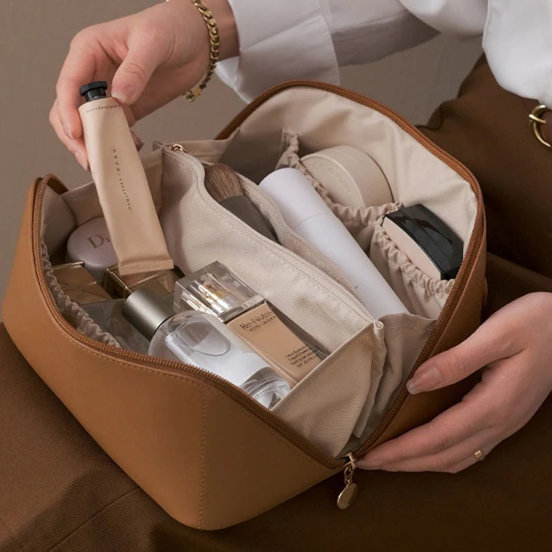 Deluxe Beauty Case | The largest and most user-friendly Beauty Case!