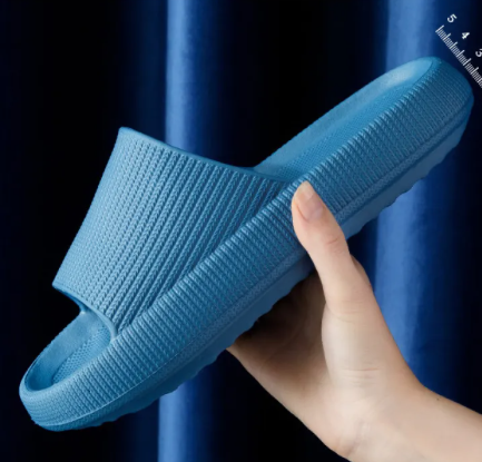 Ergonomic Slippers with Shock-Absorbing Sole - Image 1