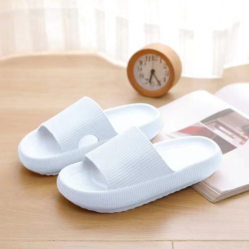 Ergonomic Slippers with Shock-Absorbing Sole - Image 2