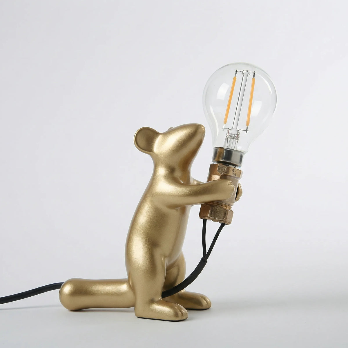 Figuralna lampa stołowa w kształcie myszy