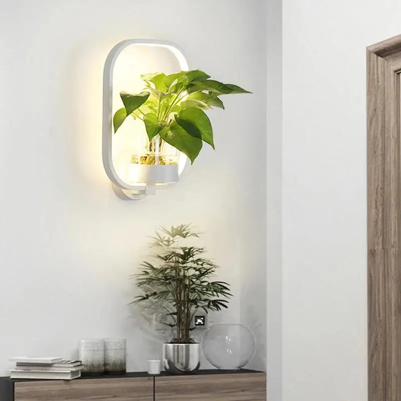 Glevato | Botanical Wall Light with Plant | Stylish Wall Lighting