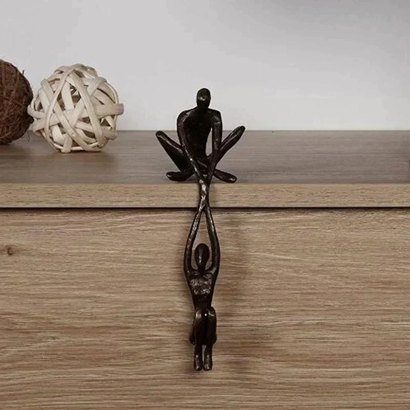 Glevato | Figure Sculpture Statuette Supporting Each Other