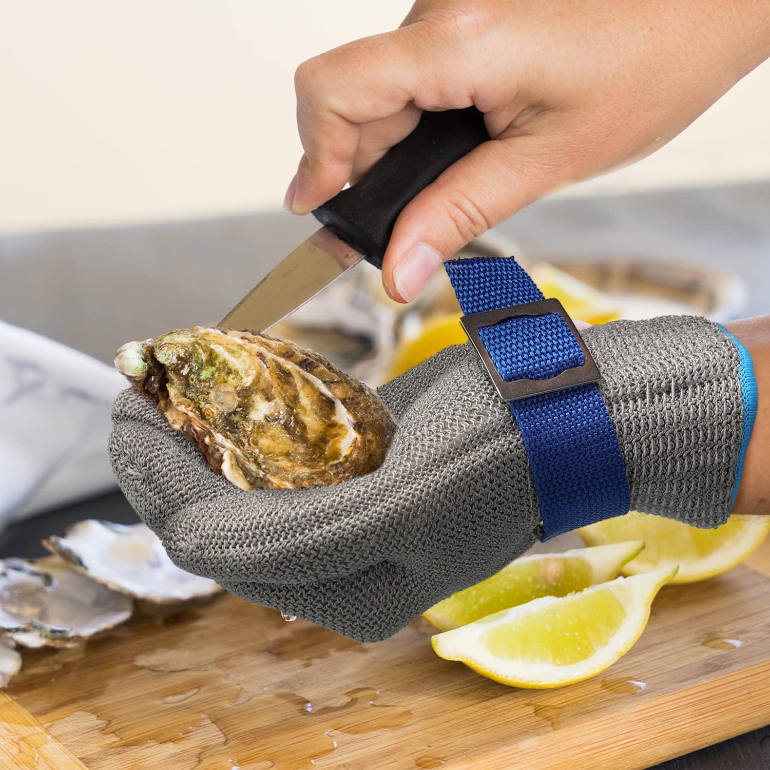 Glevato | Food Grade Stainless Steel Mesh Metal Glove