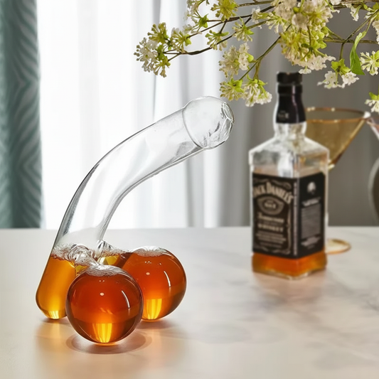 Glevato | Glass Decanter | Elegant Design and 650 ml Capacity | Clear