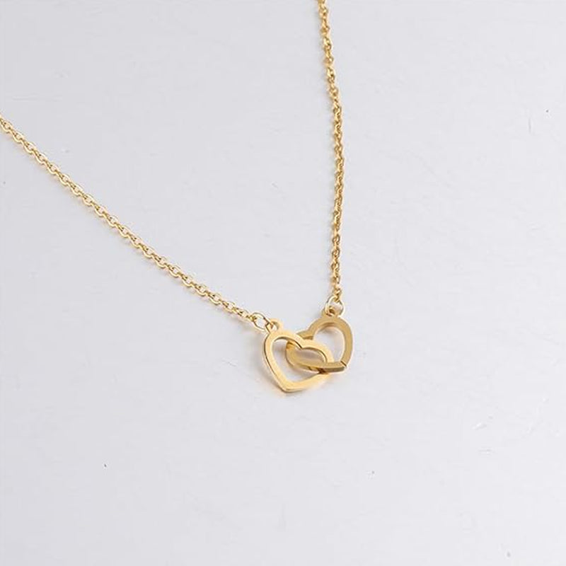 Glevato | Heart Necklace with Rotating Rose Gift Box