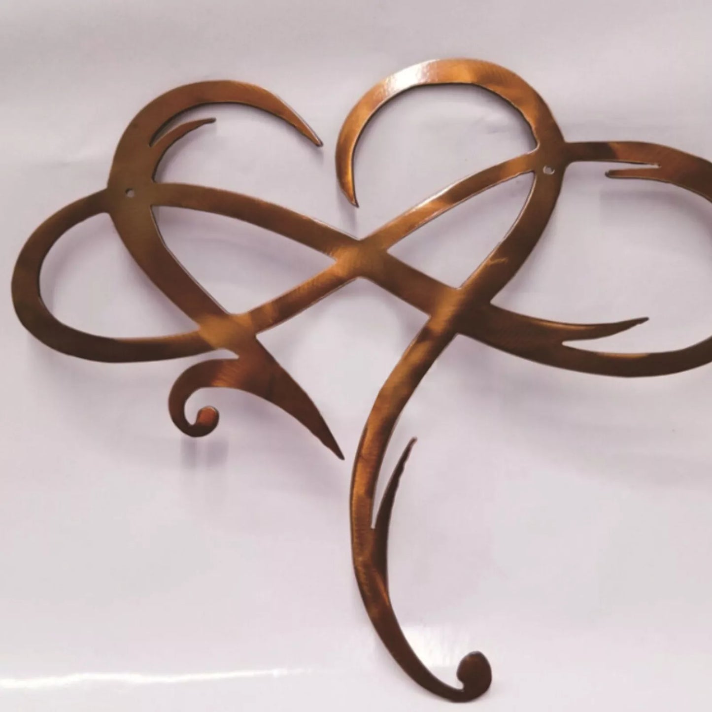 Glevato | Infinity Heart Wall Decor with Elegant Swirls