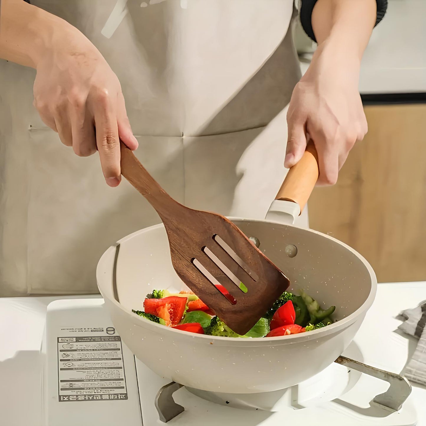 Glevato Kitchen Utensils Set in Natural Wood