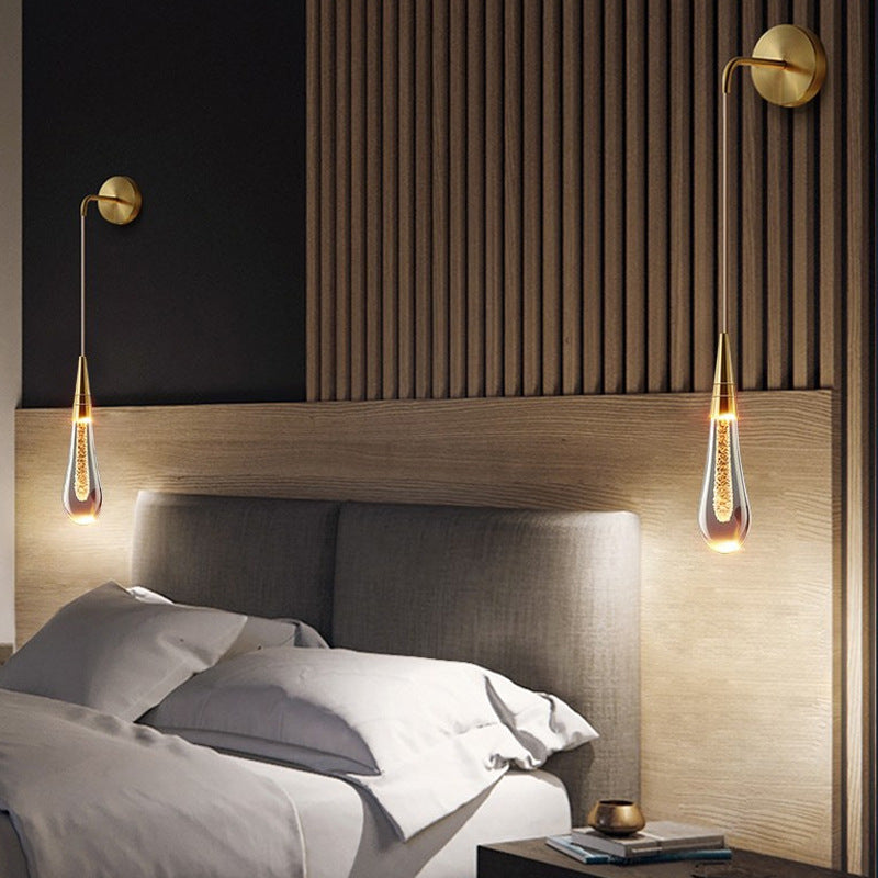 Glevato | LumeTear LED Wall Light in Teardrop Design