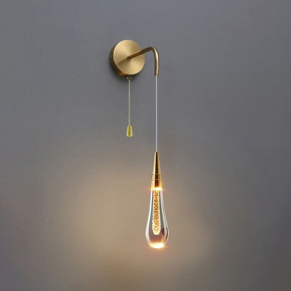 Glevato | LumeTear LED Wall Light in Teardrop Design