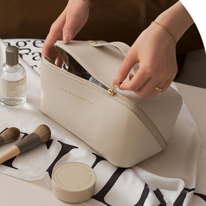 Glevato - Luxurious Cosmetic Bag