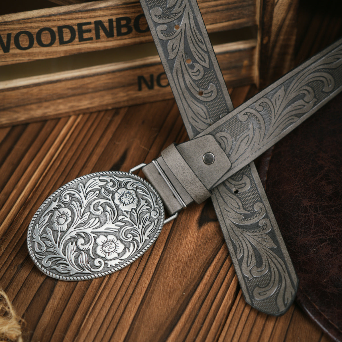 Glevato | Men's Western Style – Vegan Leather Belt with Solid Metal Buckle