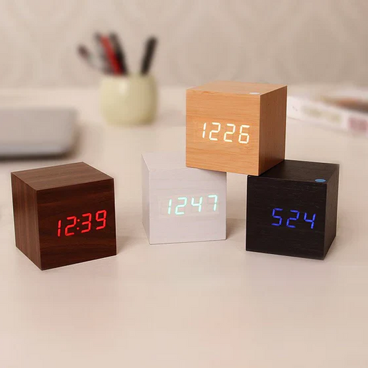 Glevato | Modern Digital Wood Clock