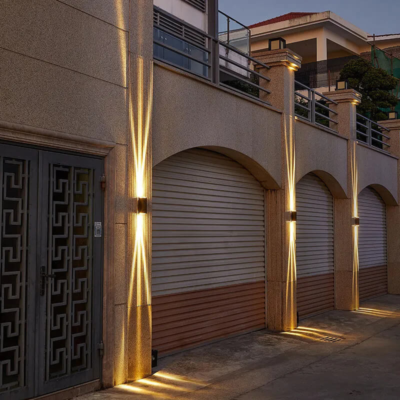 Glevato | Modern Waterproof LED Outdoor Wall Light | Rectangular Up/Down Aluminum Fixture