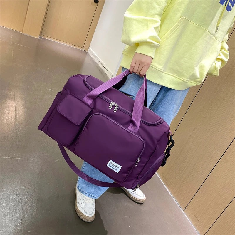 Glevato | Multi-Pocket Travel Bag, Sports and Gym Bag with Separate Shoe Compartment