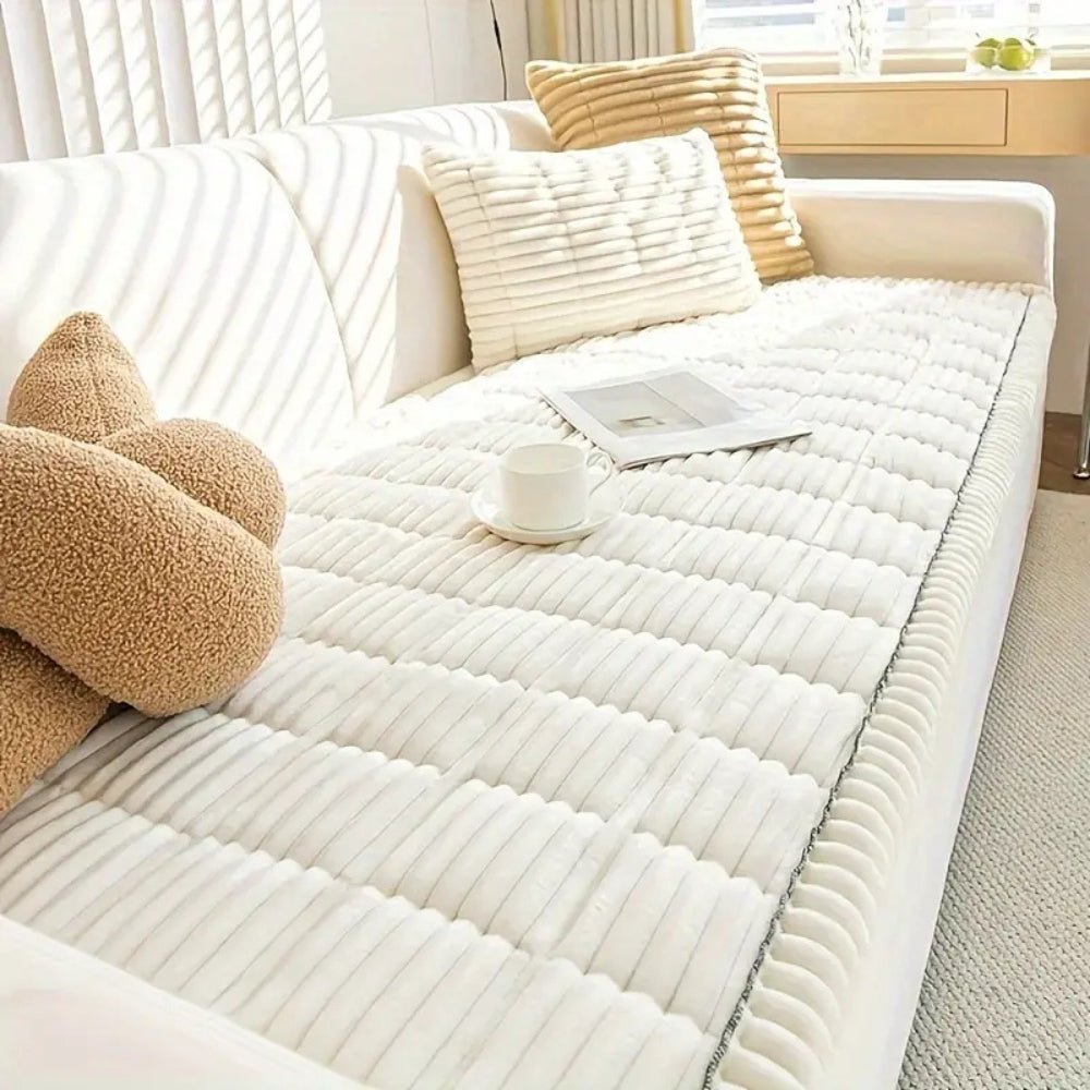 Glevato | Plush Pleated Edges Sofa Cover