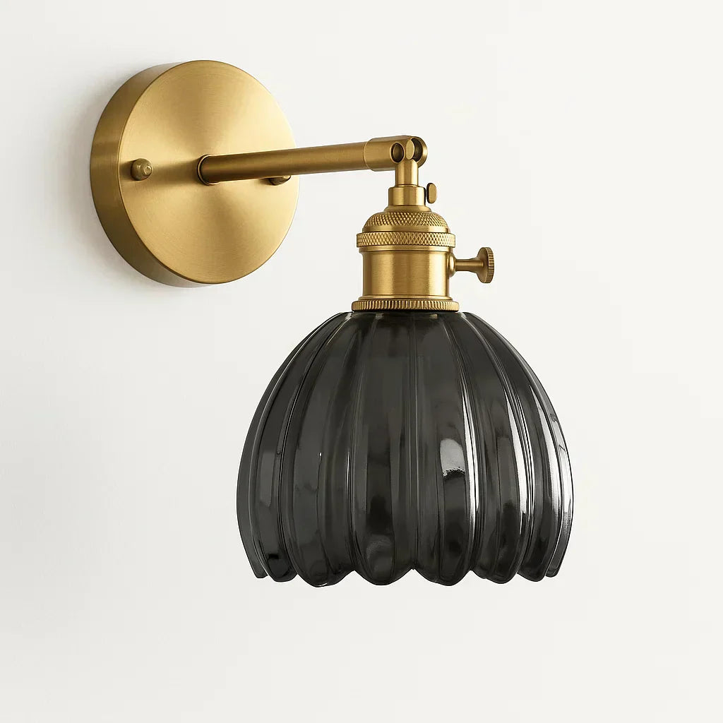 Glevato | Retro Wall Lamp with Tulip Glass Shade | Vintage Style