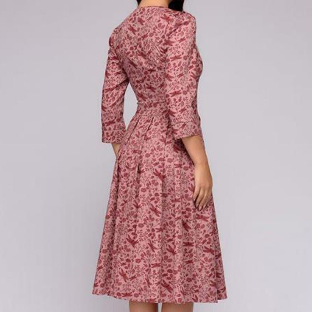 Glevato - Retrozo Elegant, Mid-Length Dress