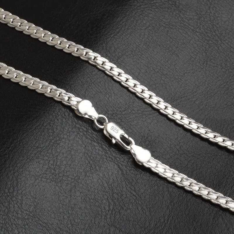 Glevato | Silver Lucky Necklace – 925 Sterling Silver Necklace for Timeless Elegance