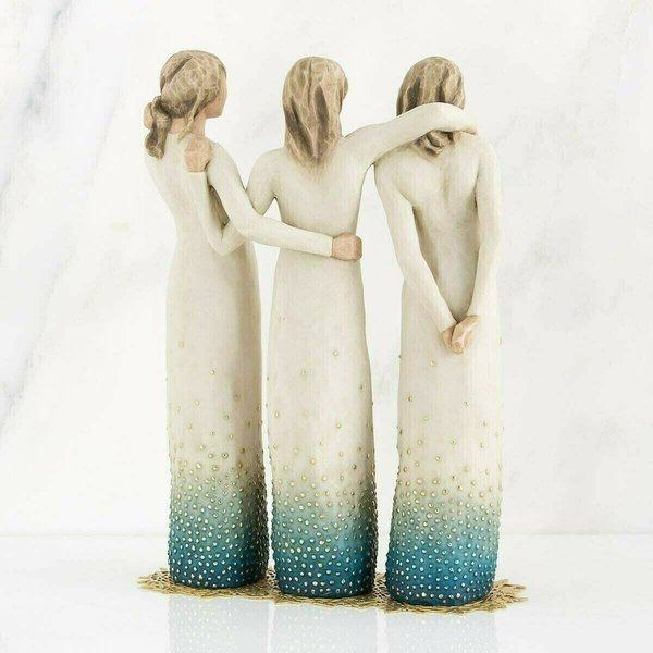 Glevato | Sisters Figurine Made of Resin