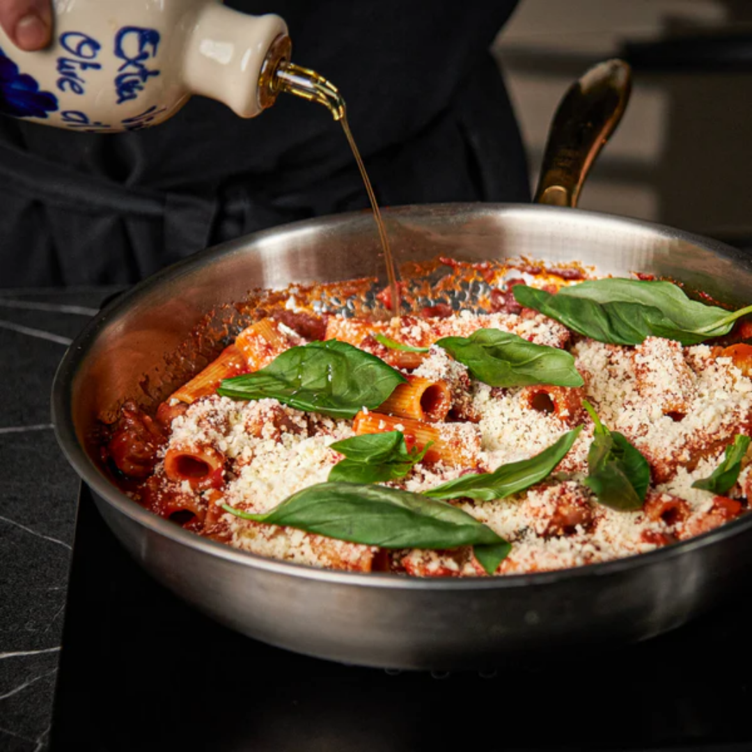 Glevato | Titanium Frying Pan | Non-Toxic, Naturally Non-Stick & Perfect for Healthy Cooking