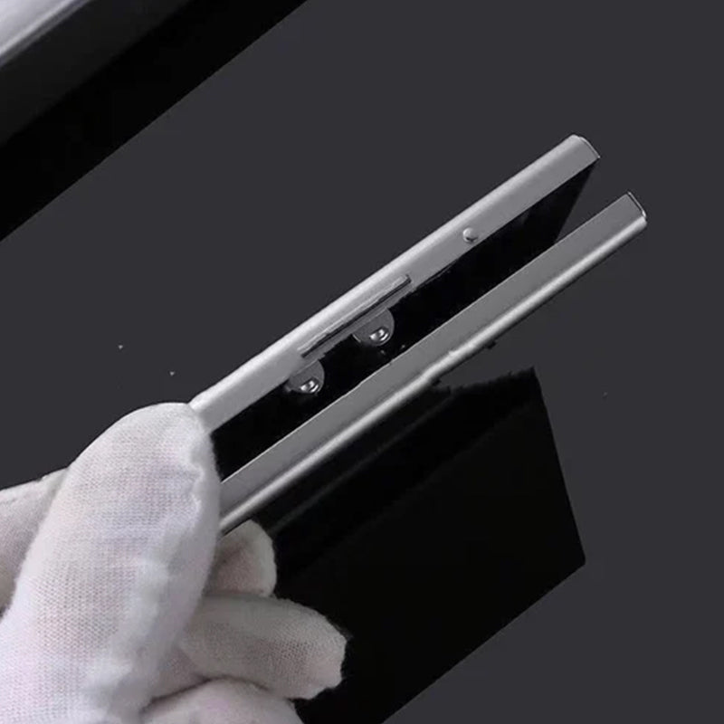Glevato | Ultra-Slim Card Holder with Theft and Demagnetization Protection