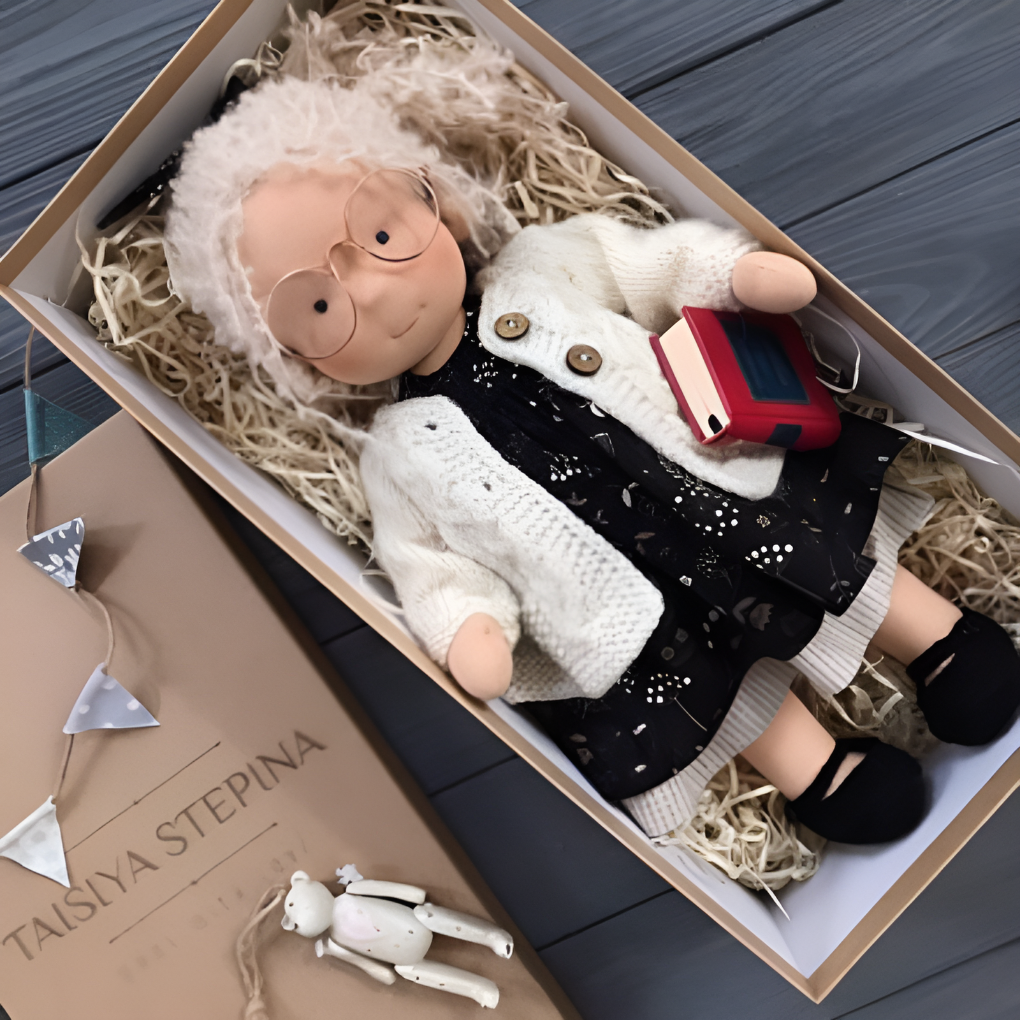 Glevato | Waldorf Cuddly Doll with Knitted Sweater