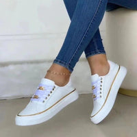 Glevato | Damskie modne sneakersy ze złotym łańcuszkiem