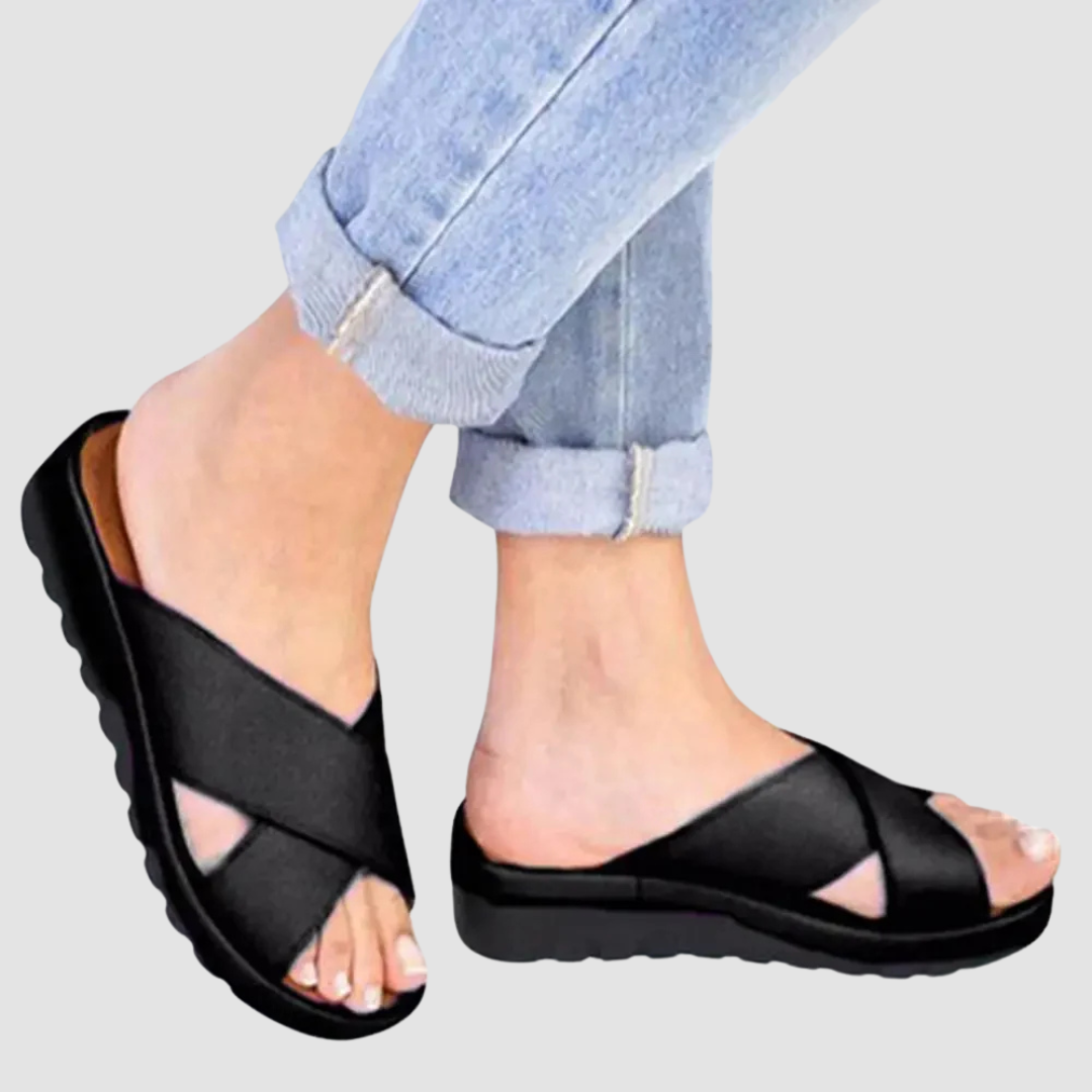 Glevato | Women's Platform Slides with Crisscross Straps
