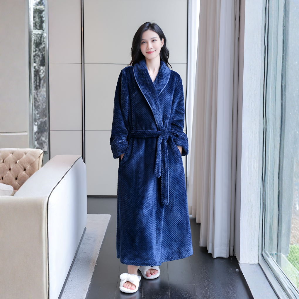 Glevato | Women's Plush Hooded Robe