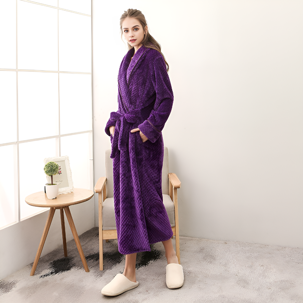 Glevato | Women's Plush Hooded Robe