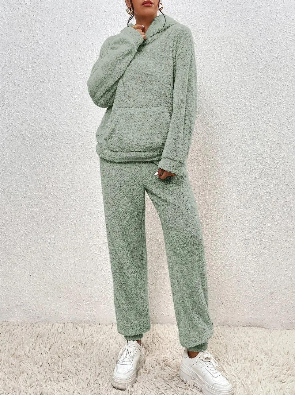 Glevato | Women's Teddy Fleece Hoodie & Jogger Set