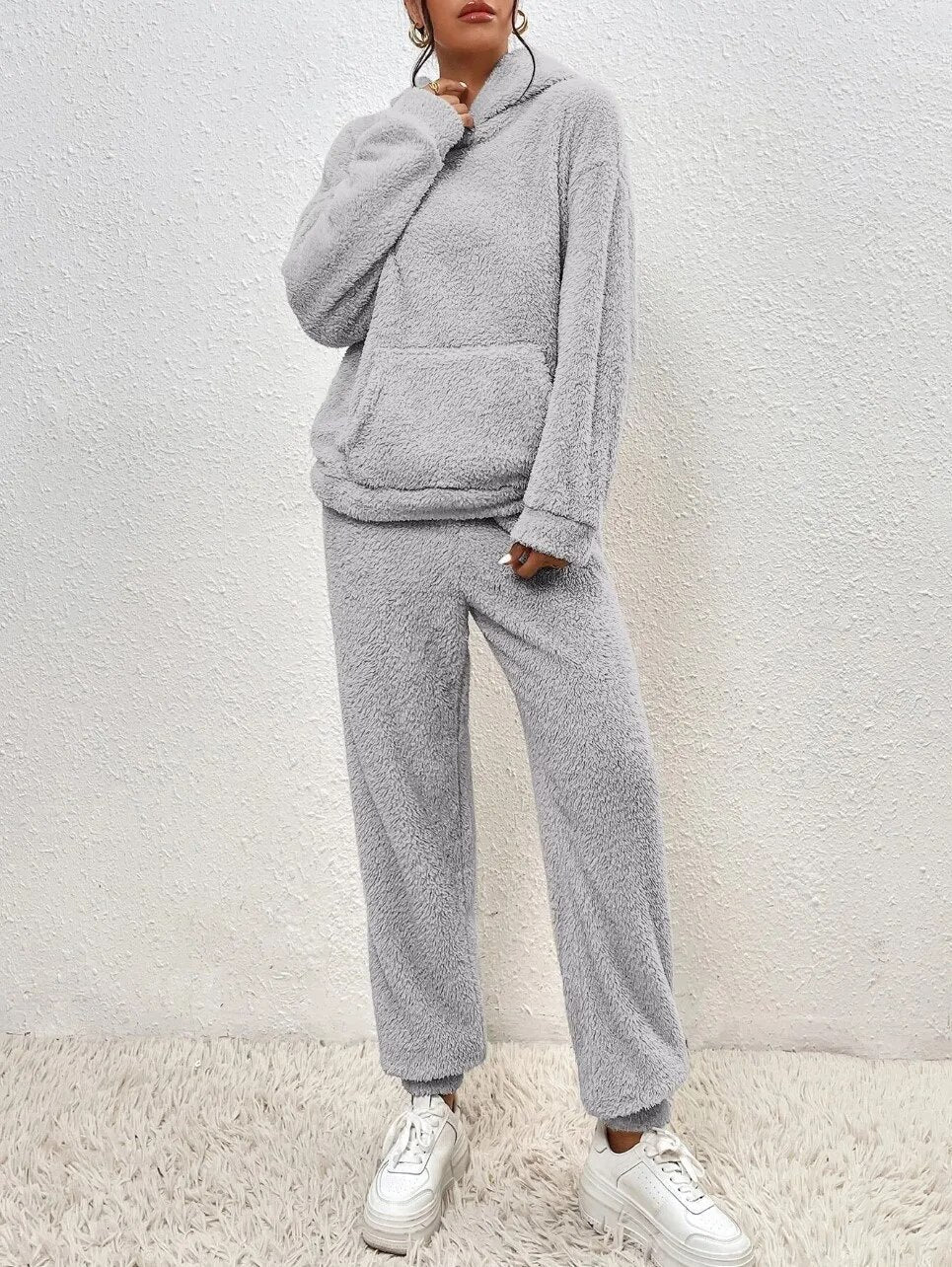 Glevato | Women's Teddy Fleece Hoodie & Jogger Set