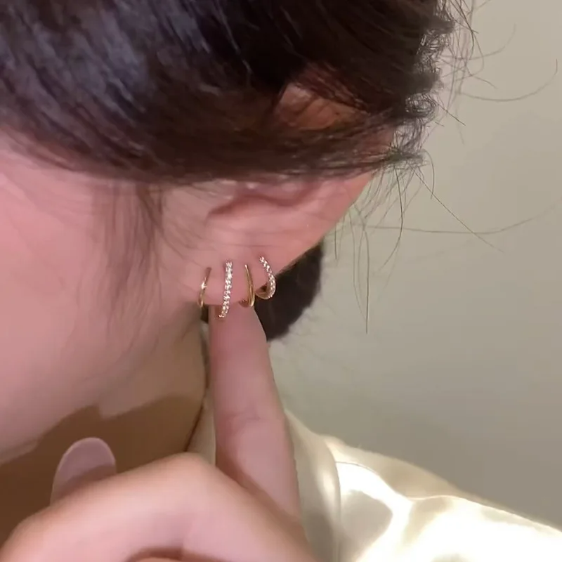 Glevato | Women’s Twist Earrings | Lightweight Statement Jewelry | Hypoallergenic Finish