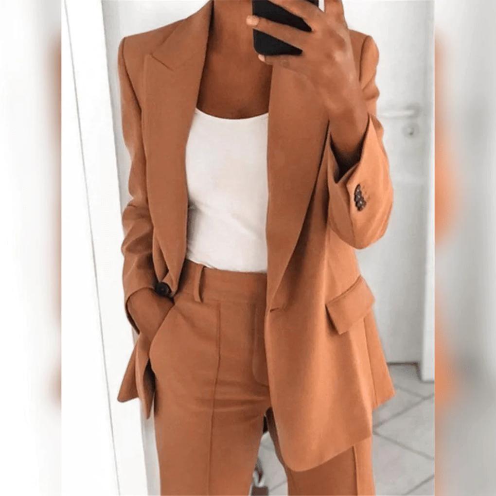 Glevato | Women's Two-Piece Suit Set – Notch Lapel Blazer & Trouser