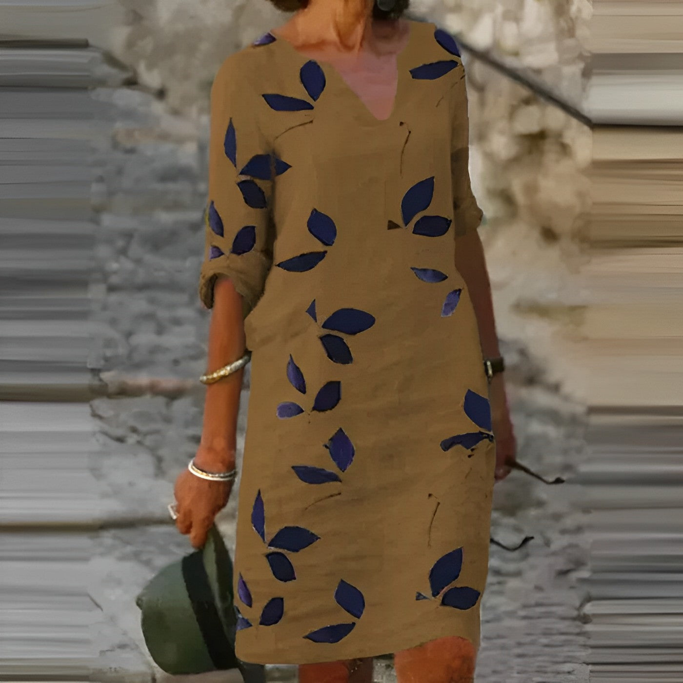 Glevato | Women's V-Neck Midi Dress Leaf Print