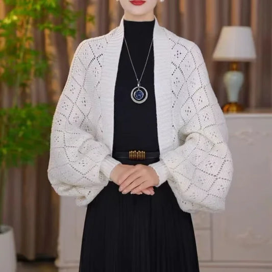 Hannah – Cardigan with Scarf Collar