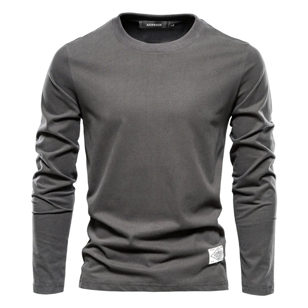 Levi | Classic Long Sleeve T-Shirt