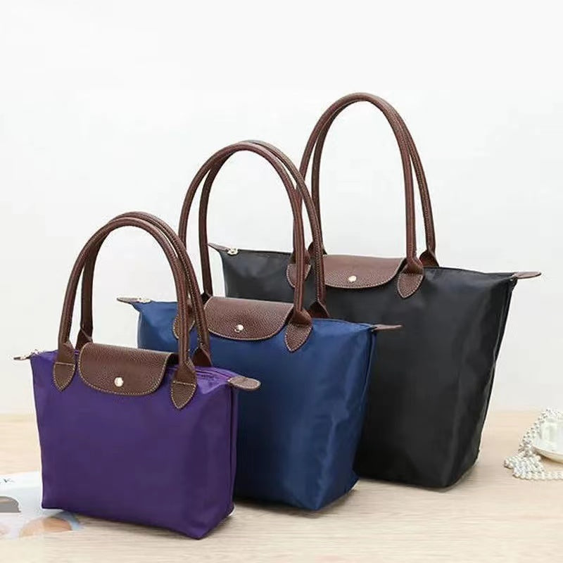 Luxury Oxford Shoulder Bag - Elegance and Practicality for Everyday Use